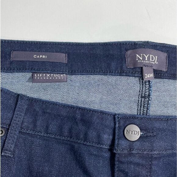 NWT NYDJ Capri Slim Fit Dark Wash Release Raw Hem Straight Jeans Plus Size 24W - Picture 5 of 9